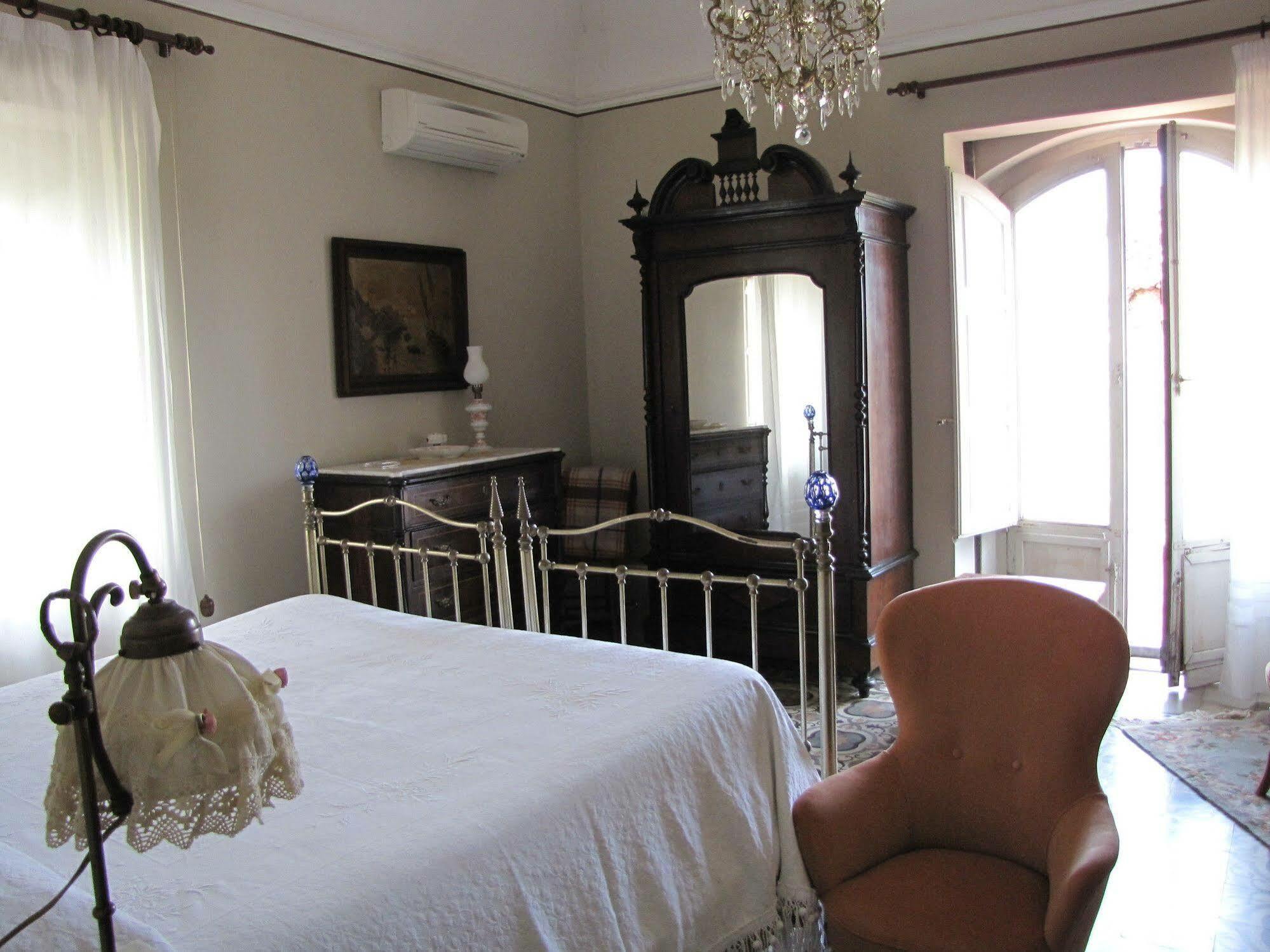 B&B Valle Allegra 그라비나 디 카타니아 외부 사진